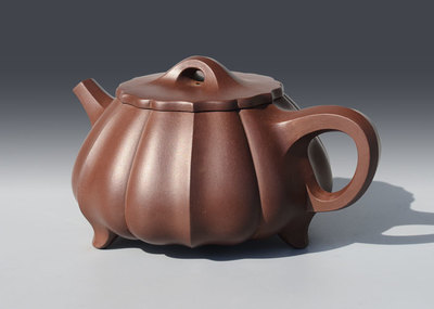 尹琴紫砂壺 泥石無(wú)界，紫砂藝術(shù)的新境界
